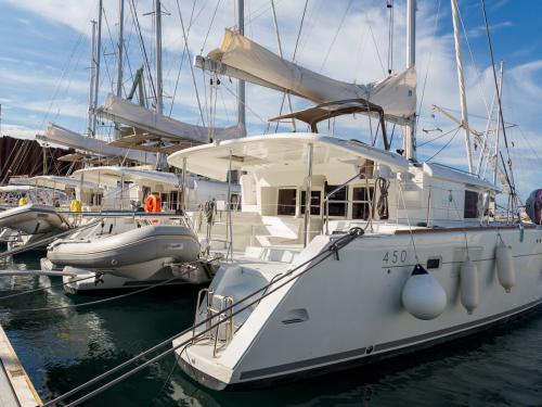 Katamaran Lagoon 450 Yachtcharter in Dubrovnik