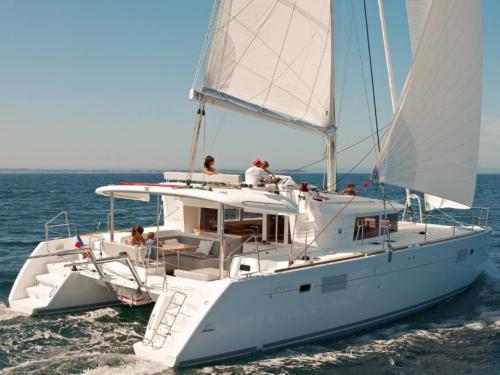 Katamaran Lagoon 450 Yachtcharter in Lavrio