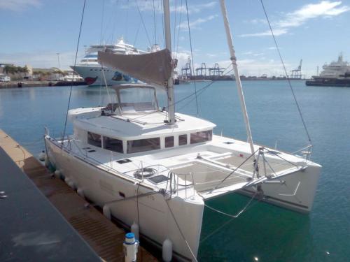 Katamaran Lagoon 450 F chartern in Sant Antoni de Portmany