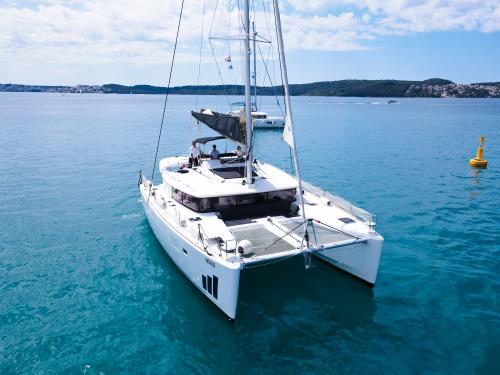 Kat Lagoon 450 F Yachtcharter in Seget