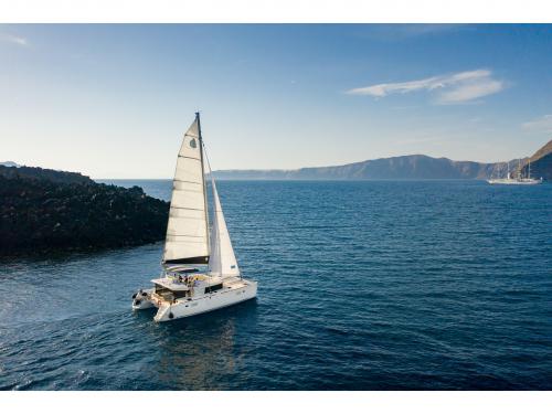 Kat Lagoon 450 F chartern in Vlichada