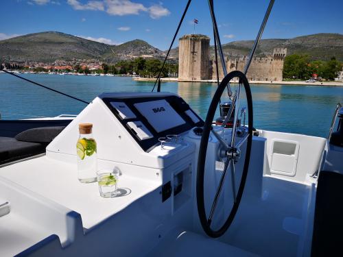 Catamaran Lagoon 450 F available for charter in Komolac