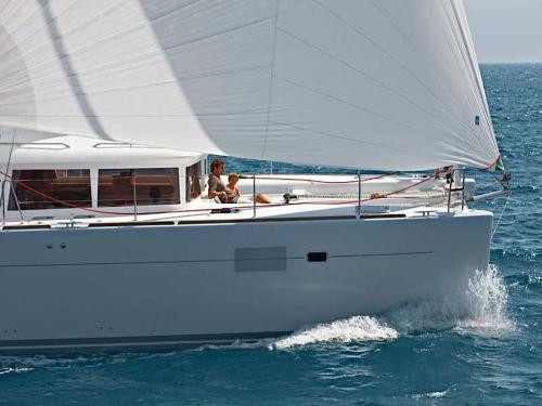 Cat Lagoon 450 F available for charter in Placencia
