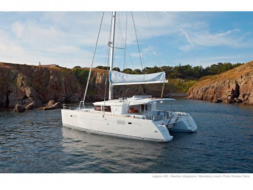 Kat Lagoon 450 F Yachtcharter in Athen