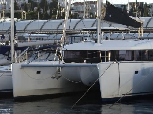 Katamaran Lagoon 450 S Yachtcharter in Rogoznica