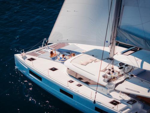 Katamaran Lagoon 46 Yachtcharter in Athen