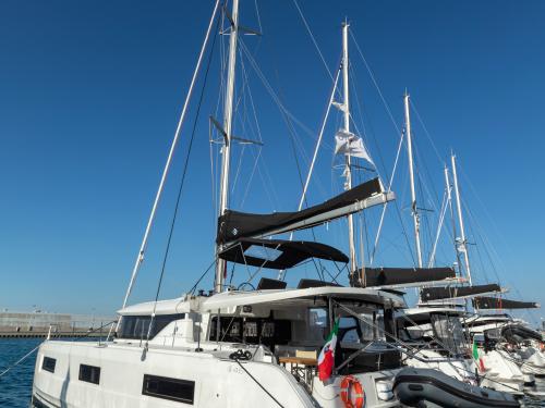 Cat Lagoon 46 available for charter in Portorosa