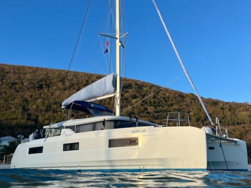 Catamaran Lagoon 46 for rent in Simpson Bay Marina
