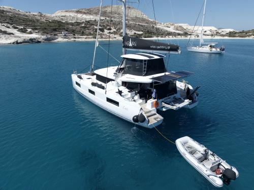Cat Lagoon 46 available for charter in Parikia