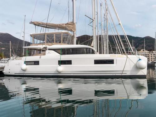 Kat Lagoon 46 chartern in Tivat
