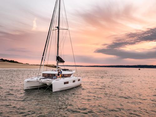 Catamaran Lagoon 46 for rent in Key West