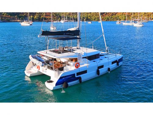 Kat Lagoon 46 Yachtcharter in Yes Marina
