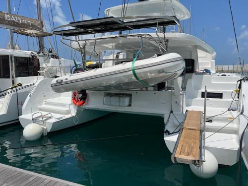 Cat Lagoon 46 for rent in Messina
