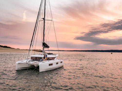 Catamaran Lagoon 46 for rent in Port d Ajaccio