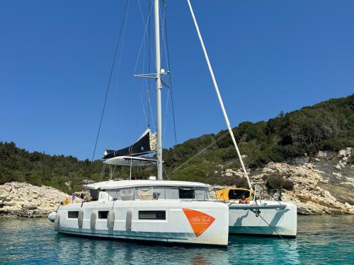 Katamaran Lagoon 46 chartern in Aktion Katamaran Lagoon 46 chartern in Aktion