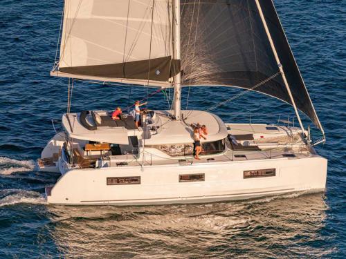 Kat Lagoon 46 Yachtcharter in SCT Marina Trogir