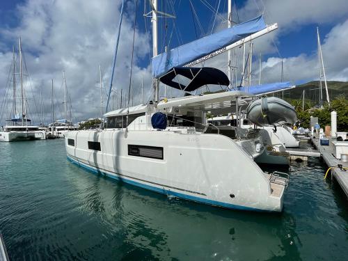 Cat Lagoon 46 for charter in Nanny Cay Town