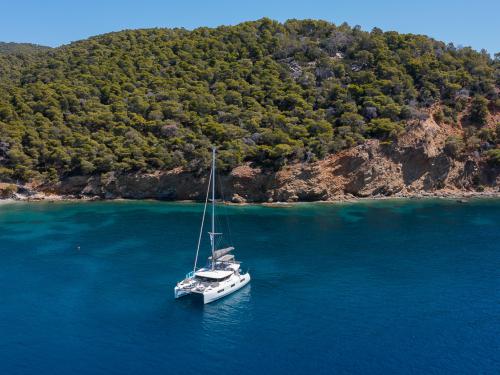 Cat Lagoon 46 available for charter in Lefkas