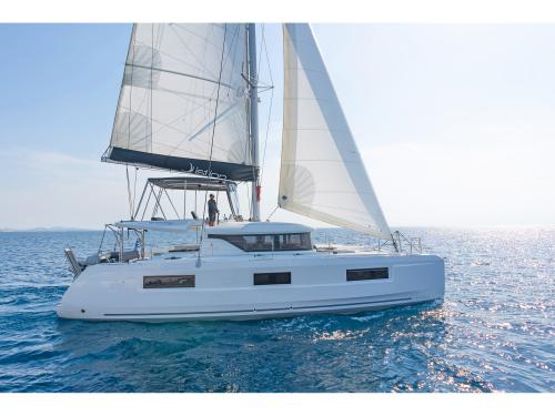 Cat Lagoon 46 for rent in Athens