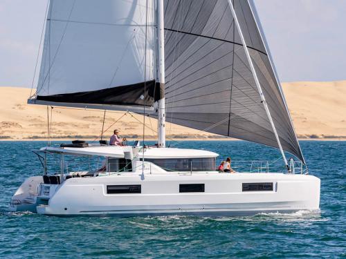 Catamaran Lagoon 46 for rent in Eden Island Resort