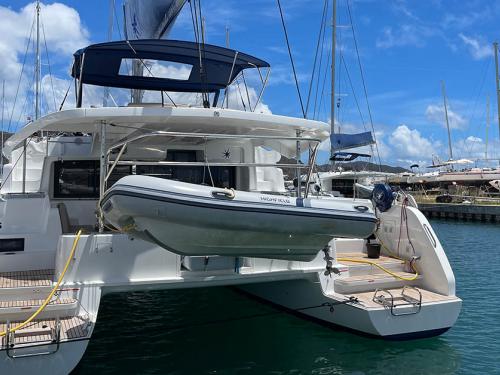 Kat Lagoon 46 Yachtcharter in Nanny Cay Marina
