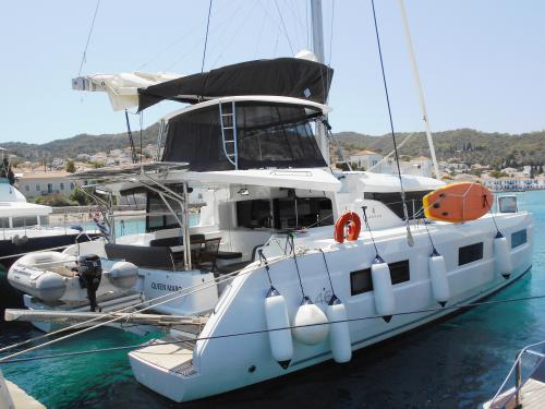 Catamaran Lagoon 46 for rent in Athens