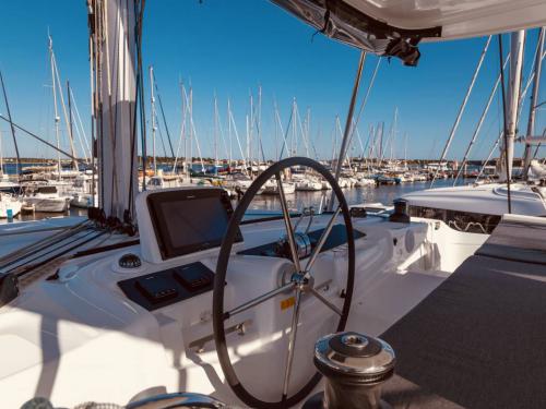 Cat Lagoon 46 for rent in Victoria