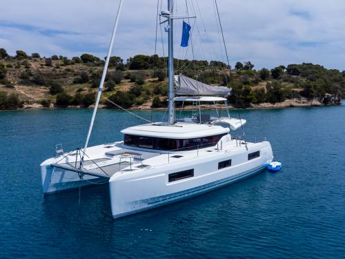 Kat Lagoon 46 Yachtcharter in Porto Heli