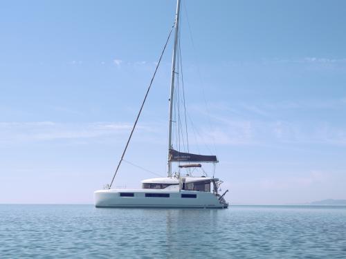 Katamaran Lagoon 50 Yachtcharter in Athen