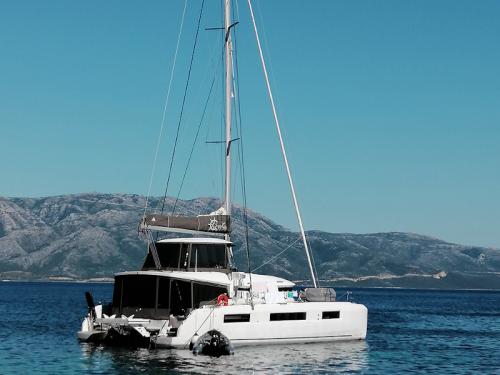 Catamaran Lagoon 50 for hire in Kallithea