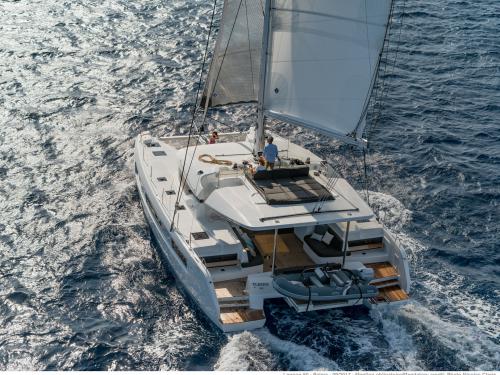 Catamaran Lagoon 50 for charter in Le Marin