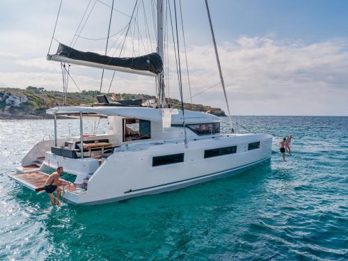 Cat Lagoon 50 available for charter in Athens