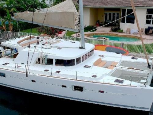 Cat Lagoon 500 for rent in Fort Lauderdale