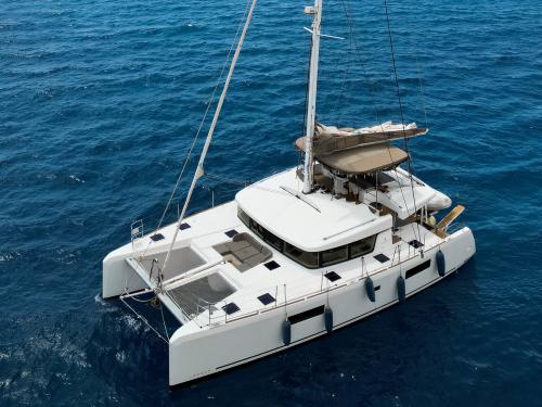 Catamaran Lagoon 52 for hire in Old Port of Kerkira Catamaran Lagoon 52 for hire in Old Port of Kerkira