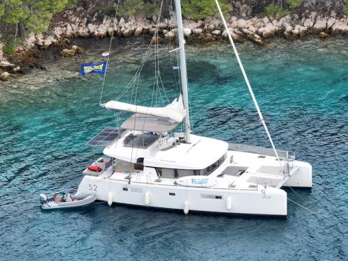 Cat Lagoon 52 for rent in Sibenik