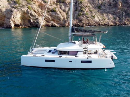 Cat Lagoon 52 F for hire in Barcelona
