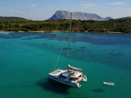 Kat Lagoon 52 F chartern in Chania