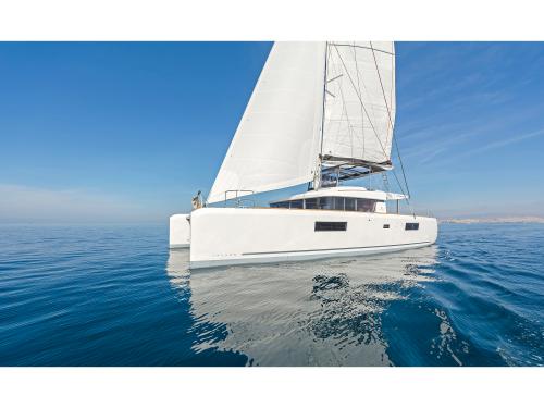 Catamaran Lagoon 52 F for rent in Athens