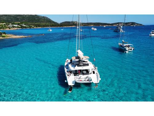 Catamaran Lagoon 52 F available for charter in Marina dell Isola