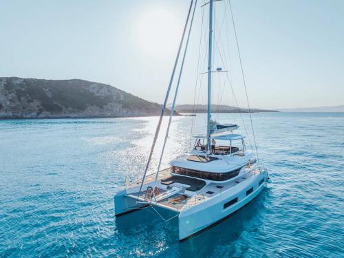Cat Lagoon 55 for rent in Portisco