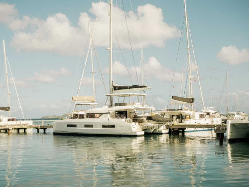 Catamaran Lagoon 55 available for charter in Hodges Creek Marina
