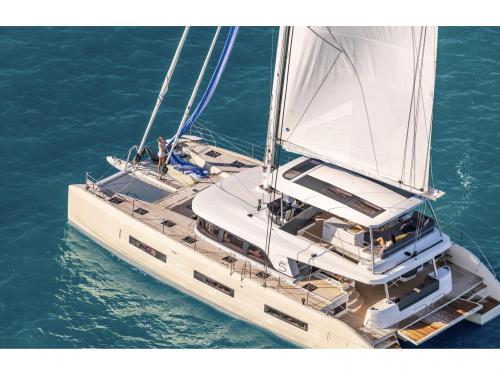 Catamaran Lagoon 55 available for charter in Pointe a Pitre