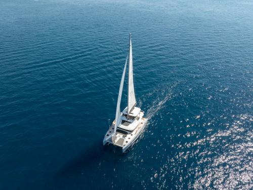 Katamaran Lagoon 55 Yachtcharter in Split