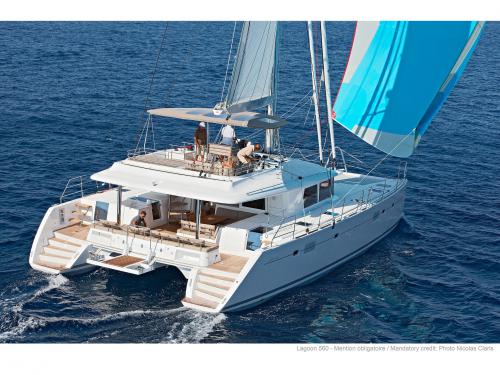 Cat Lagoon 560 for rent in Athens