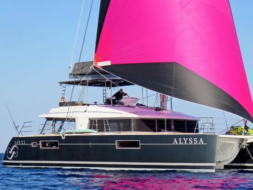 Katamaran Lagoon 560 S2 Yachtcharter in Lavrio