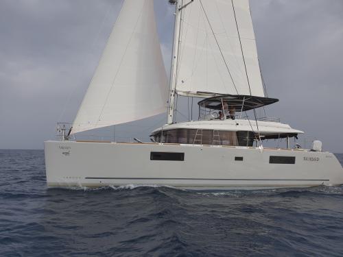 Katamaran Lagoon 560 S2 chartern in Portisco