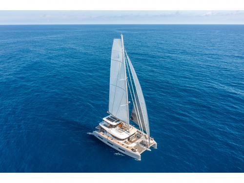 Cat Lagoon 60 for rent in Porto Heli