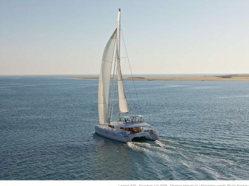 Catamaran Lagoon 620 available for charter in Palma