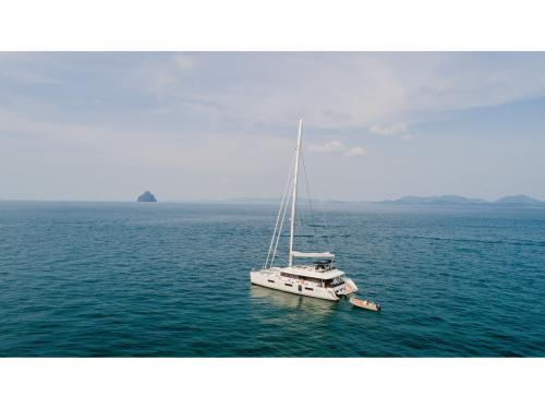 Catamaran Lagoon 620 available for charter in Laem Khat