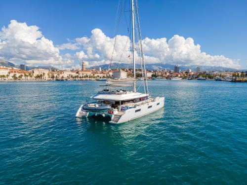 Kat Lagoon 620 Yachtcharter in Split
